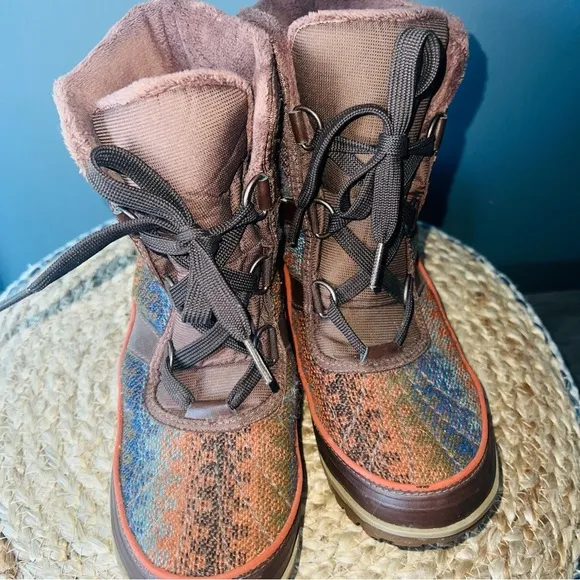 Sorel Tivoli II Aztec Winter Boots
