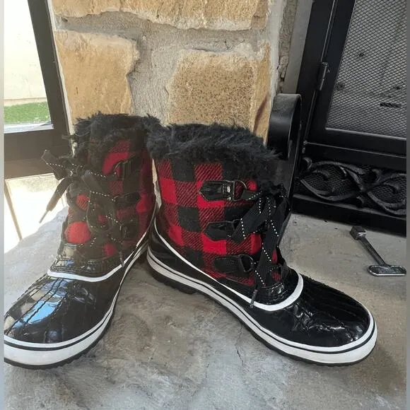 Sorel Torino Waterproof Plaid Lined Winter Boots Sz 6