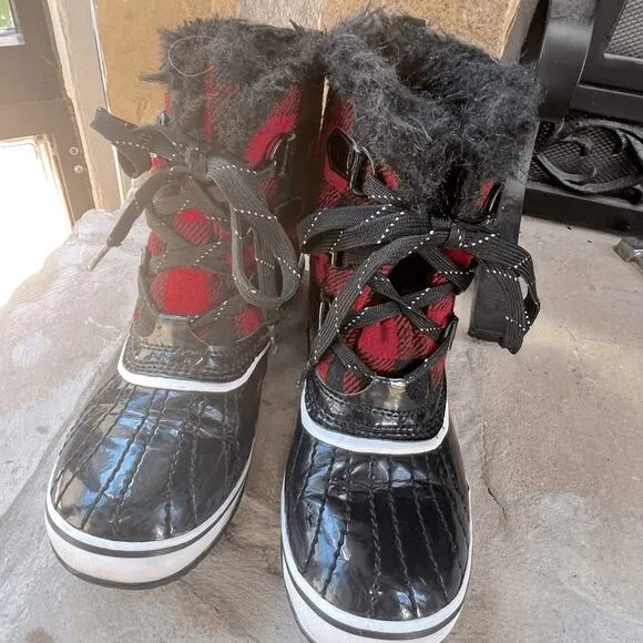 Sorel Torino Waterproof Plaid Lined Winter Boots Sz 6