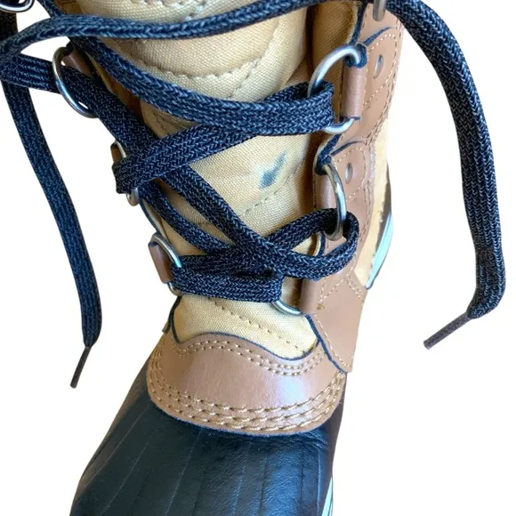 Sorel Waterproof Winter Boot SZ 1 Youth