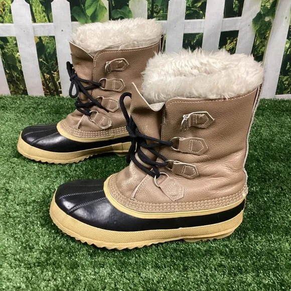 Sorel waterproof winter boots Tan Black 8