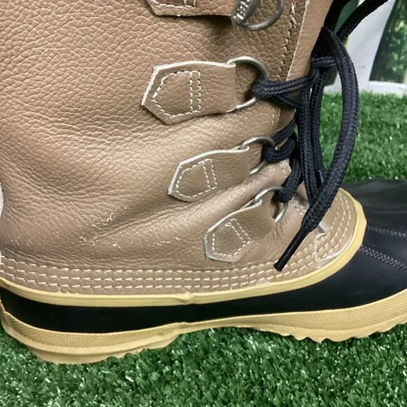 Sorel waterproof winter boots Tan Black 8