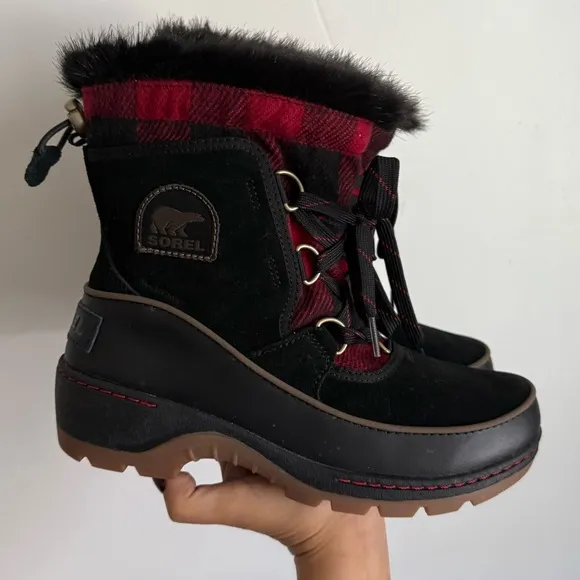 Sorel Women's Black and Red Tivoli III Plaid Winter Boots