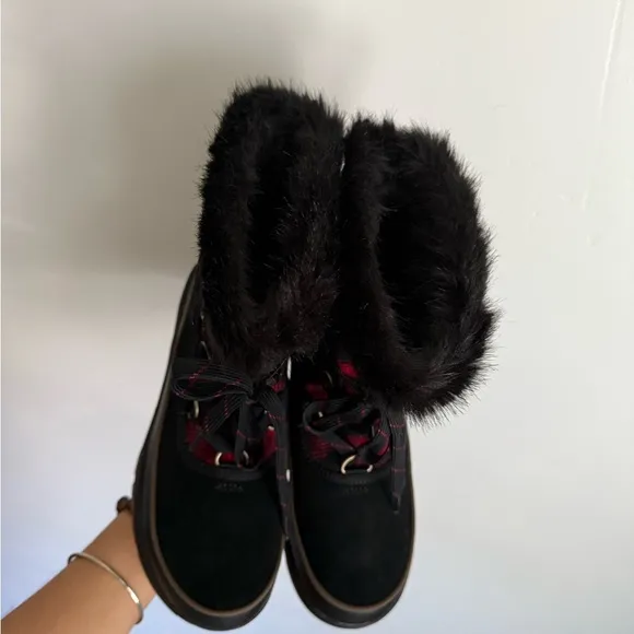 Sorel Women's Black and Red Tivoli III Plaid Winter Boots