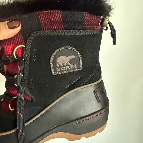 Sorel Women's Black and Red Tivoli III Plaid Winter Boots