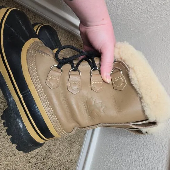 SOREL Women's Caribou Winter Boots Size 6