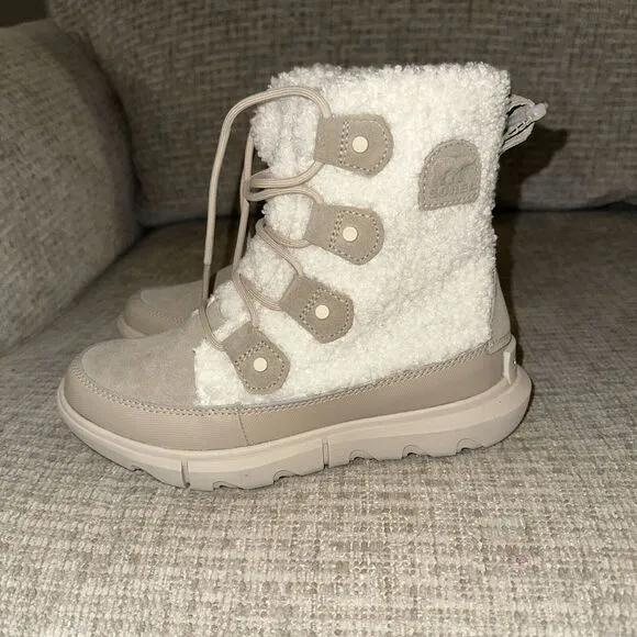 Sorel Women's Explorer II Joan Teddy Boots‎ size 5 NWT!