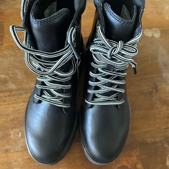 Sorel WOMEN'S LENNOX™ LACE STKD BOOT black winter moto ladies size 8.5 NWOB‎
