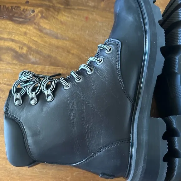 Sorel WOMEN'S LENNOX™ LACE STKD BOOT black winter moto ladies size 8.5 NWOB‎