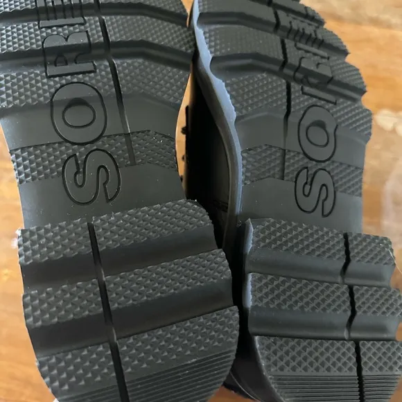 Sorel WOMEN'S LENNOX™ LACE STKD BOOT black winter moto ladies size 8.5 NWOB‎