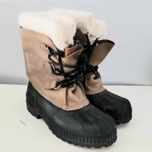 Sorel women's boots size 6 winter snow lace up