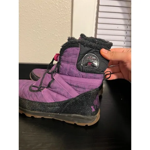 Sorel X Disney Frozen Purple winter boots size Youth 7