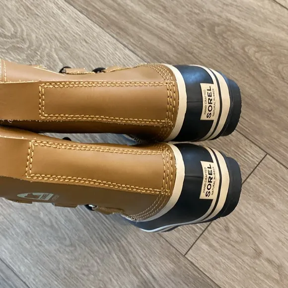 Sorel Yoot Pac Kids winter snow boots size youth 2