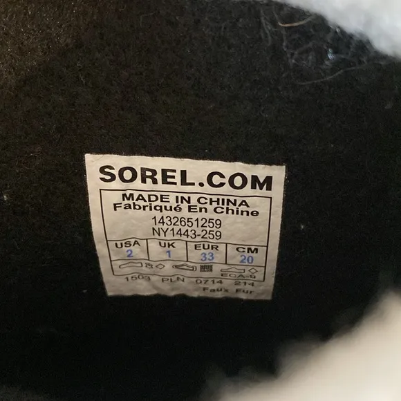 Sorel Yoot Pac Kids winter snow boots size youth 2