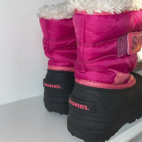 SOREL Yoot Pac Nylon Winter Boot - Velcro Girls 8 Pink New