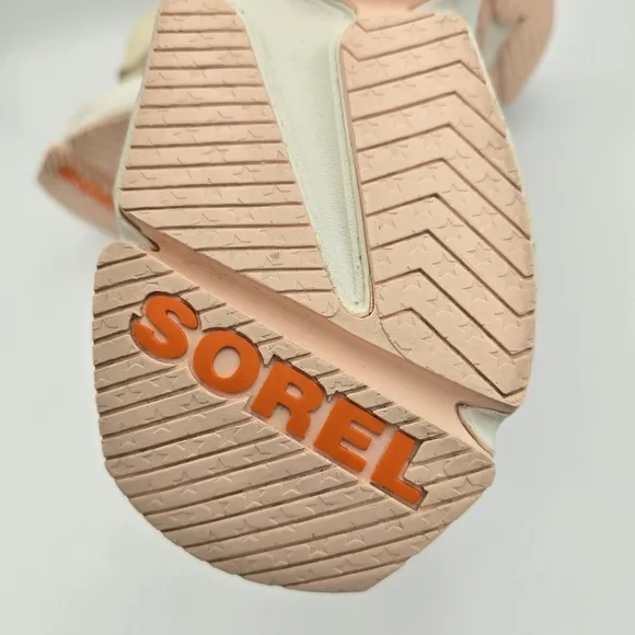 Sorel Kinetic Renegade Conquest Waterproof Boots, Tawny Buff/Canoe, Women's 10