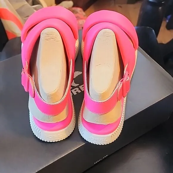Sorel Ona Streetworks Go to Flat Sandals Bright Pink Sandals with Buckle