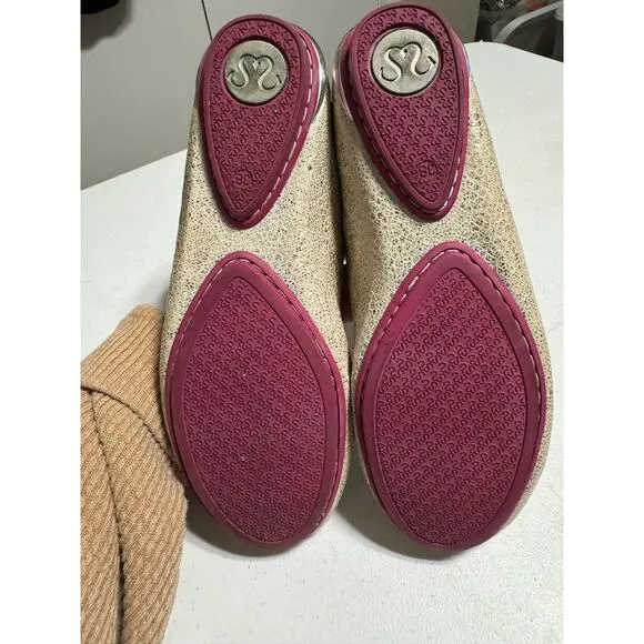 Soto Massini Milano Champagne Pebbled  Ballet Flats Size 7