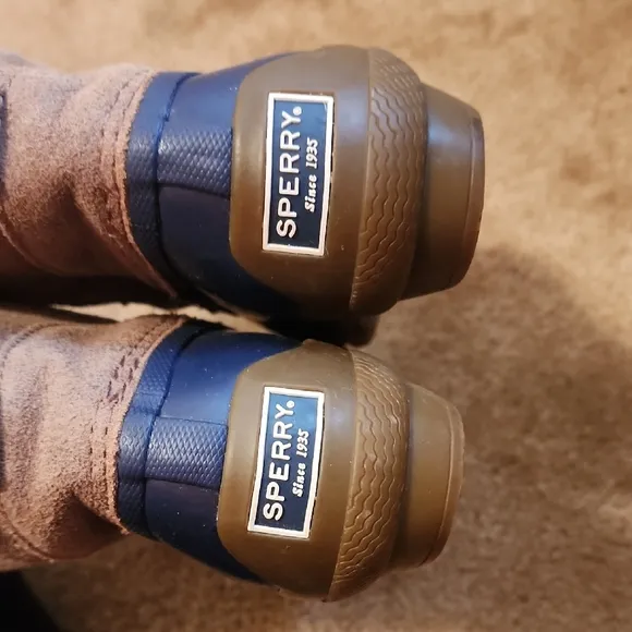 Sperry Blue and Brown Winter Boots with Waterproof Rubber