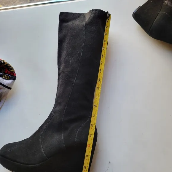 Steve Madden Ashleey women's wedge leather boots size 10