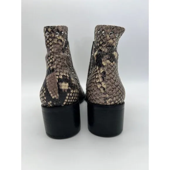 Steve Madden Cade Gray Snake Skin Stretch Leather Booties Casual Boots Size 6M