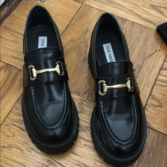Steve Madden Lando Black Loafers with Gold Accent