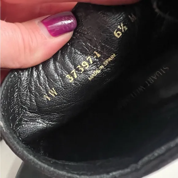 Stuart Weitzman Bedford Black LeatherAnkle Booties Size 6.5