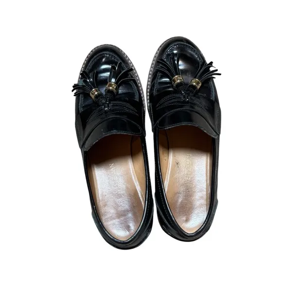 STUART WEITZMAN Black MANILA Tassel Penny 1.5&quot; Heel Loafers Size 9 W