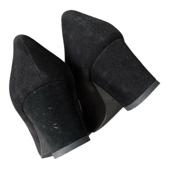 STUART WEITZMAN Mary Mid Black Suede Pumps Block Heel Office Siren Career 6.5