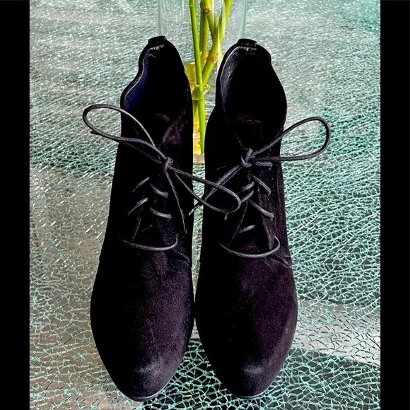 Stuart Weitzman shoes 37.5