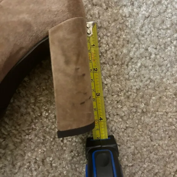 Stuart Weitzman Suede Taupe Over the Knee High Boots Size 5.5 Workwear
