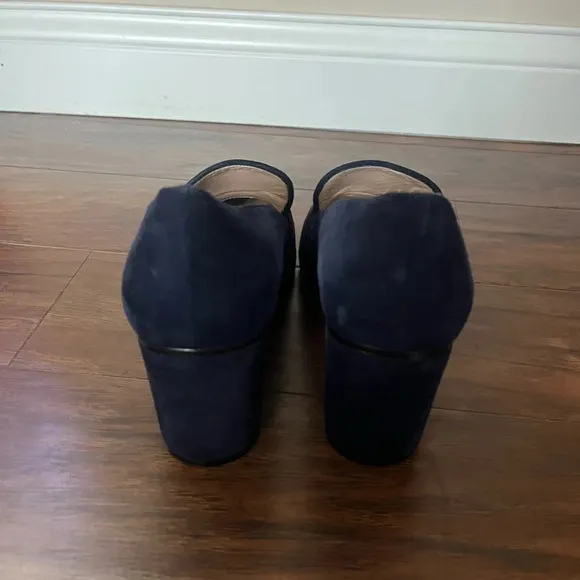 Stuart Weitzman The Preston Cylinder Pump Loafer-Navy Blue Size 9.5