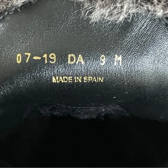 Stuart Weitzman Winter Suede Fur-Trim Ankle Boots | Size 9M