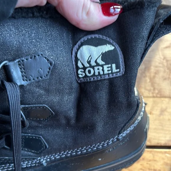 Stylish Black Winter Boots