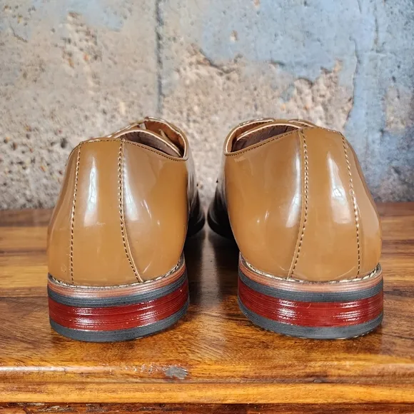Tan Derby Dress Shoes Size 8.5