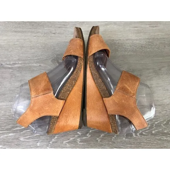 Taos Carousel 3 Strappy Women's Sandal US 9.5 Brown Leather Wedge Heel Casual