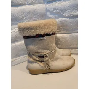 Technica vintage Embroidered Women's winter boots size 6.5