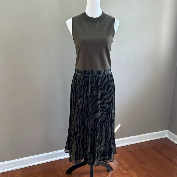 Ted Baker Justnee Pleated Mockable Midi Olive Green Casual Summer Dress Size 4