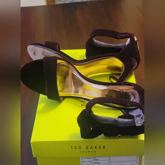 Ted Baker London Torabel Heel