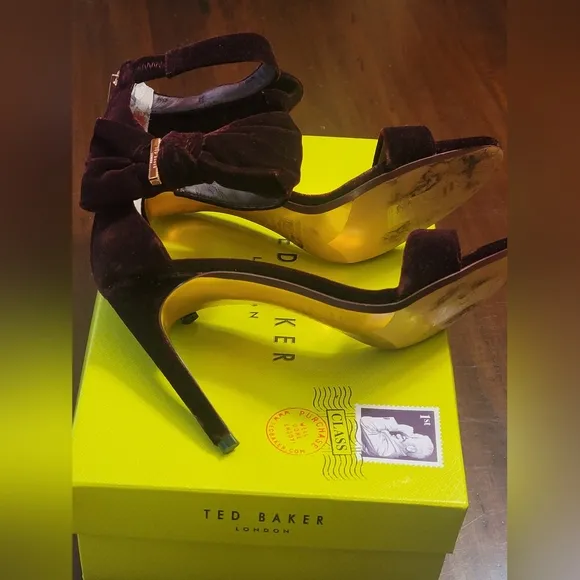 Ted Baker London Torabel Heel