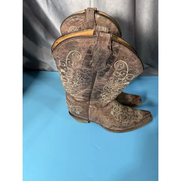 Teens Corral Western Distressed Brush Leather Embroidery Boots Size 4.5