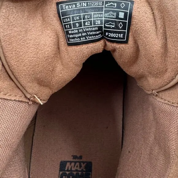 Teva  Midform Brown Hiking Boots Size 11