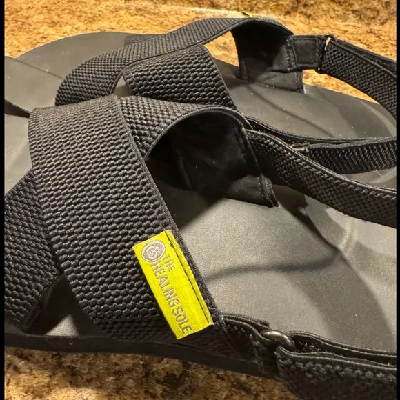 The Healing Sole Black Sandals