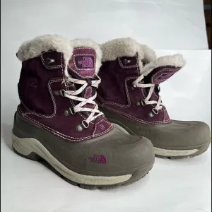 The North Face McMurdo Winter Boots in gray and purple Size 6