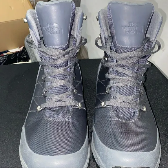 THE NORTH FACE NYLON CHILKIT BOOTS GRAY MENS SIZE 14. EXCELLENT CLEAN CONDITION