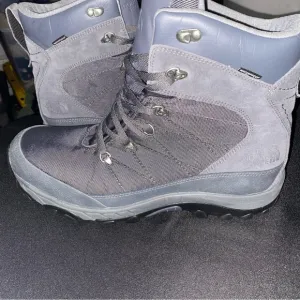 THE NORTH FACE NYLON CHILKIT BOOTS GRAY MENS SIZE 14. EXCELLENT CLEAN CONDITION