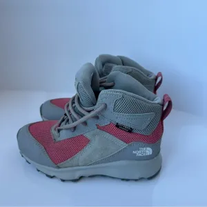 The north face winter girls boots