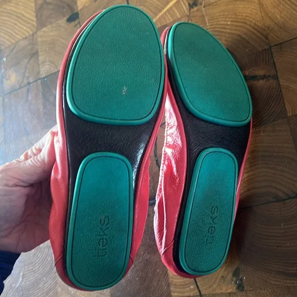 Tieks By Gavriell Poppy Orange Coral Leather Ballet Flats Shoes in size 8