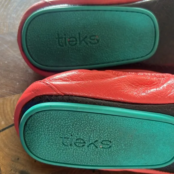 Tieks By Gavriell Poppy Orange Coral Leather Ballet Flats Shoes in size 8