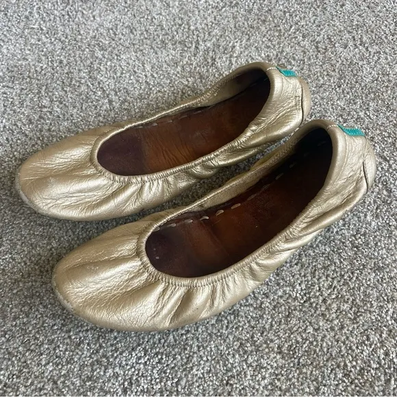 Tieks Round Toe Ballet Flats 8 Metallic Gold Foldable Preloved Size 8